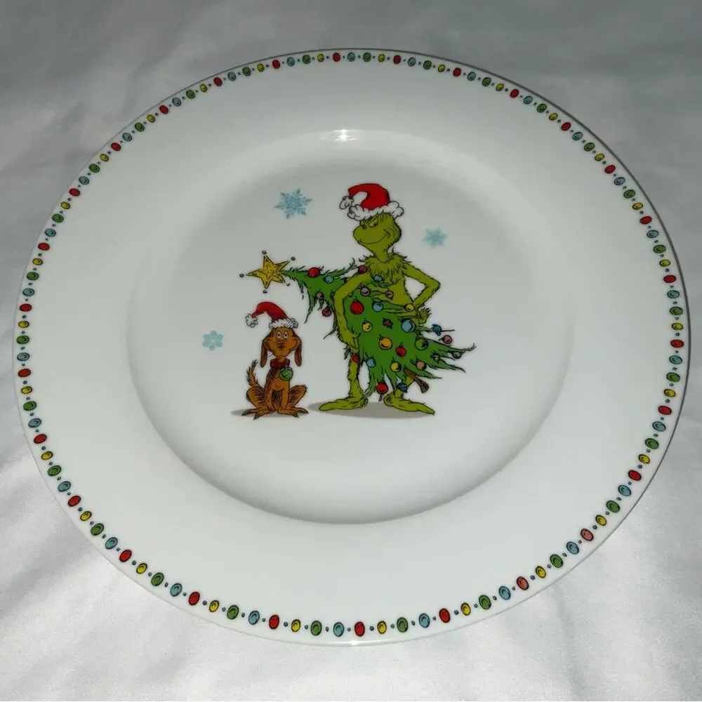 NEW ZRIKE DR SEUSS HOW THE GRINCH STOLE CHRISTMAS MAX WHITE DINNER PLATE 10.5”